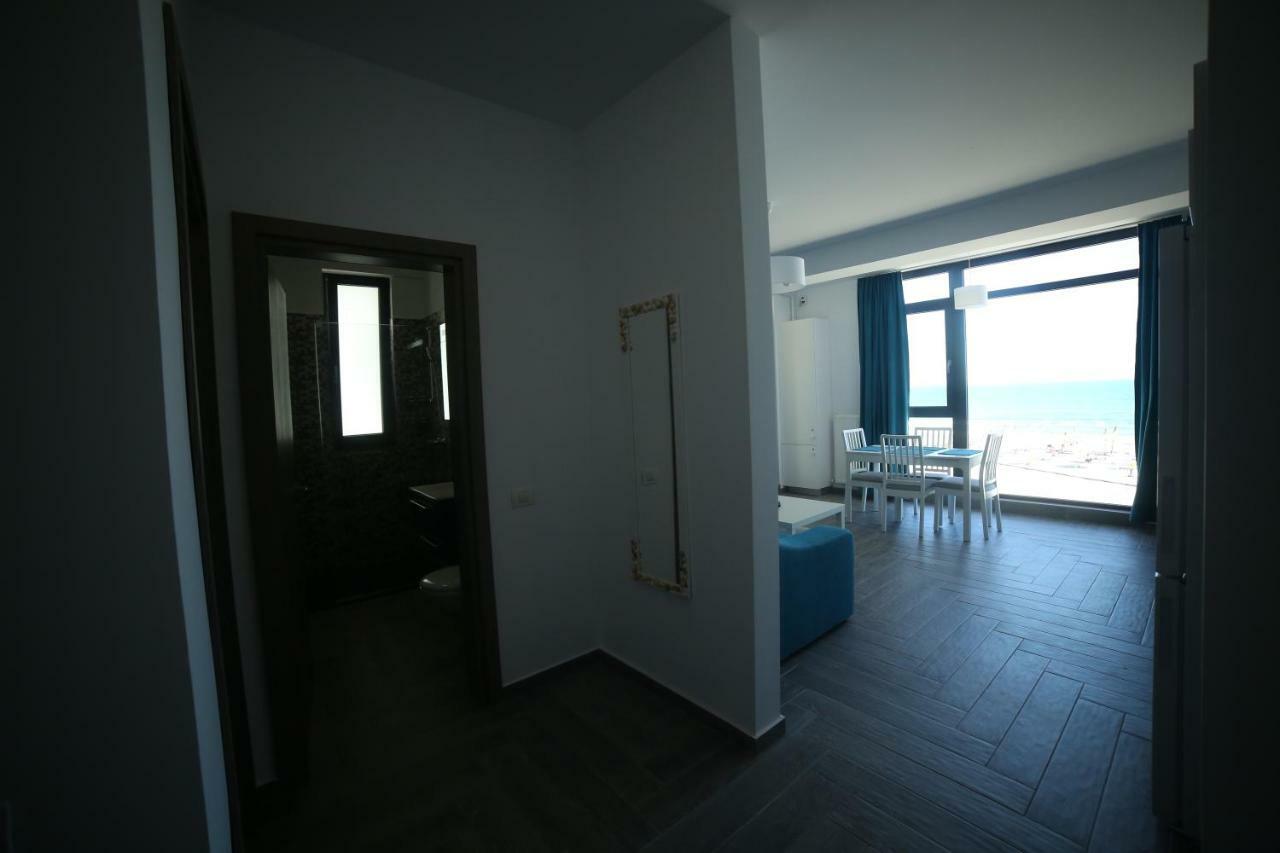 Năvodari Alexandra Soleil Apartment מראה חיצוני תמונה